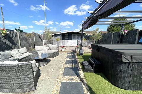 2 bedroom semi-detached house for sale, Low Road, Elm, Wisbech