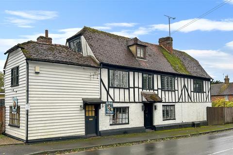 1 bedroom semi-detached house for sale, High Street, Biddenden, Kent