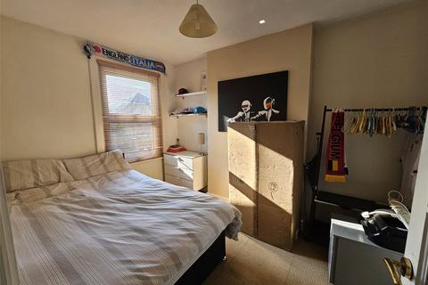 1 bedroom in a house share to rent, Gloucester Road, Croydon CR0