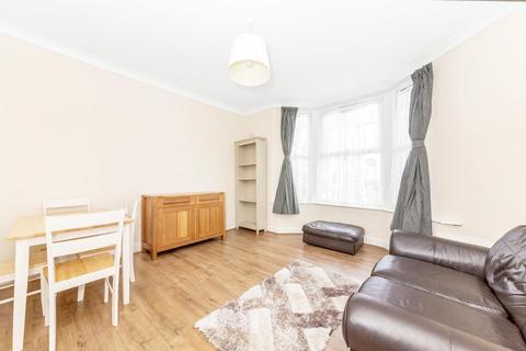 2 bedroom apartment for sale, Landcroft Road, East Dulwich, London, SE22