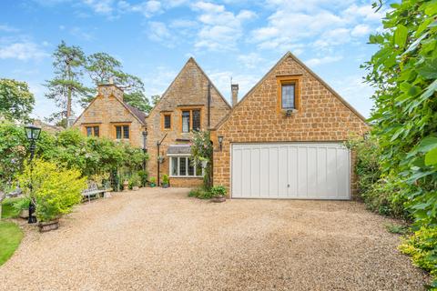 3 bedroom country house for sale, Boughton Park Boughton, Northamptonshire, NN2 8SQ