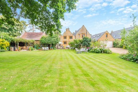 3 bedroom country house for sale, Boughton Park Boughton, Northamptonshire, NN2 8SQ