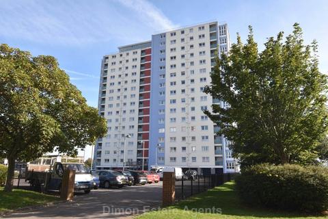 2 bedroom flat for sale, Harbour Tower,  Gosport