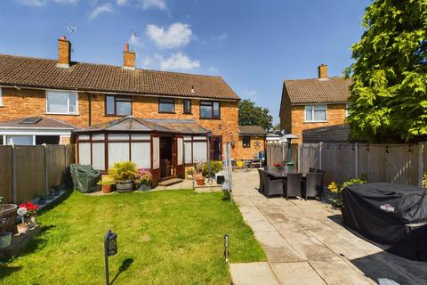 4 bedroom house for sale, Newfield Lane, Adeyfield