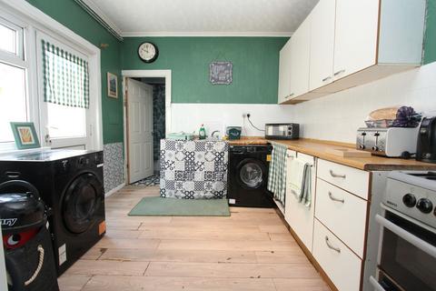 22 Robins Lane, Barry, CF63 1QS