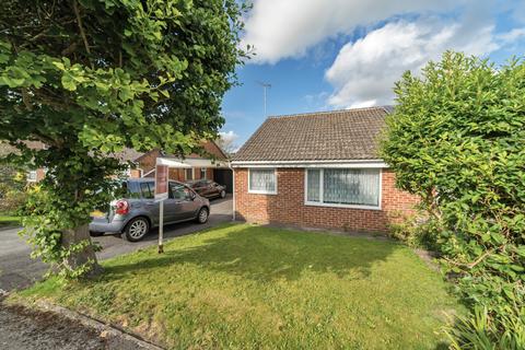 3 bedroom semi-detached bungalow for sale, Sambourne Gardens, Warminster, BA12