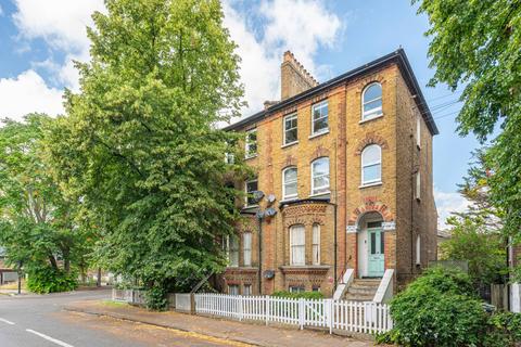 1 bedroom flat for sale, Burton Road, Brixton, London, SW9