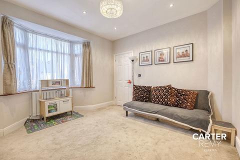 14 Balfour Road, Grays, RM17 5NS