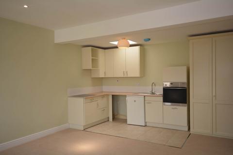 1 bedroom flat for sale, Woodside Road, Amersham