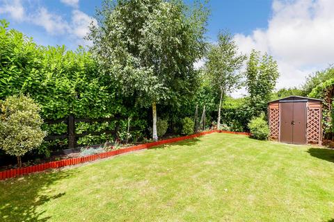 2 bedroom park home for sale, Wateringbury Road, East Malling, Kent