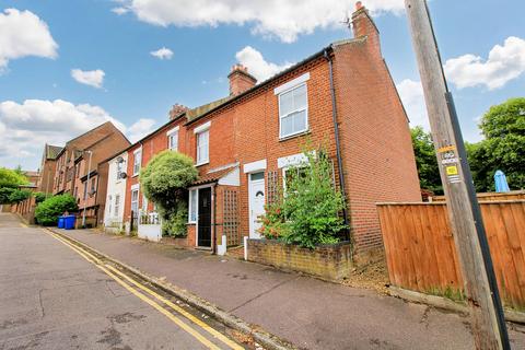 2 bedroom end of terrace house to rent, Copeman Street, Norwich NR2