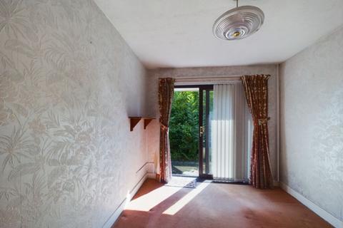 8 Walcot Place, Wigan, WN3 5QW