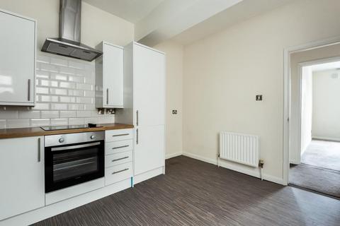 2 bedroom flat for sale, High Wycombe,  Town Centre,  Buckinghamshire,  HP11