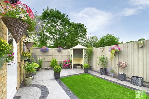36 Bodmin Road, Woodley, Reading, RG5 3RZ
