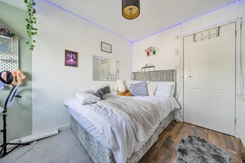 7 Beacon Mount, Park Gate, Southampton, SO31 7GN