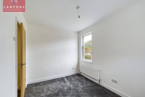 164 Aberrhondda Road, Porth, CF39 0LN