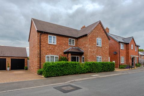 4 bedroom detached house for sale, Worcester WR2