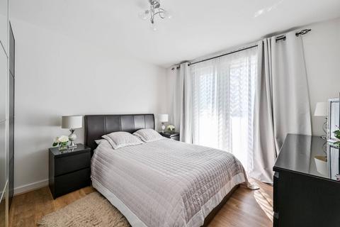 1 bedroom flat for sale, Barge Walk, North Greenwich, London, SE10