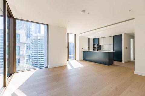 2 bedroom flat for sale, South Quay Plaza, Canary Wharf E14