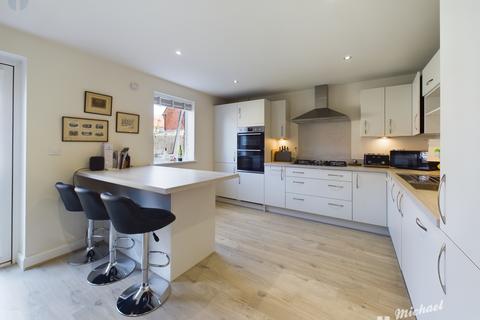 4 bedroom detached house for sale, Emperor Lane, Kingsbrook, Aylesbury