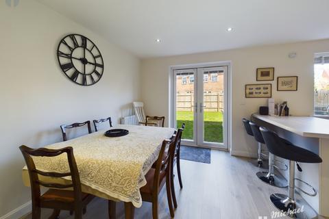 4 bedroom detached house for sale, Emperor Lane, Kingsbrook, Aylesbury