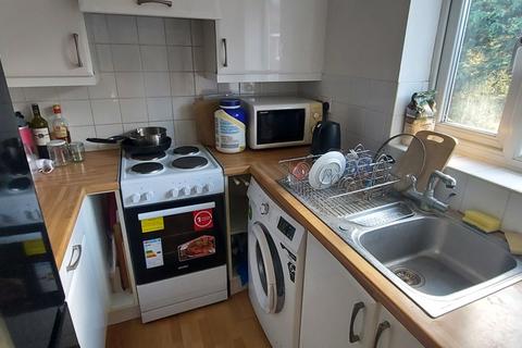 1 bedroom flat for sale, Yunus Khan Close, Walthamstow E17