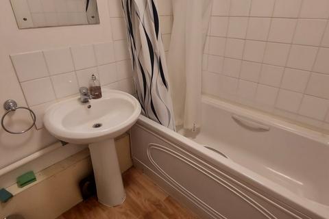 1 bedroom flat for sale, Yunus Khan Close, Walthamstow E17