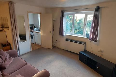 1 bedroom flat for sale, Yunus Khan Close, Walthamstow E17