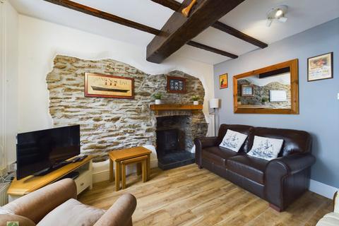 Colona West Looe Hill, West Looe, Looe, PL13 2HQ