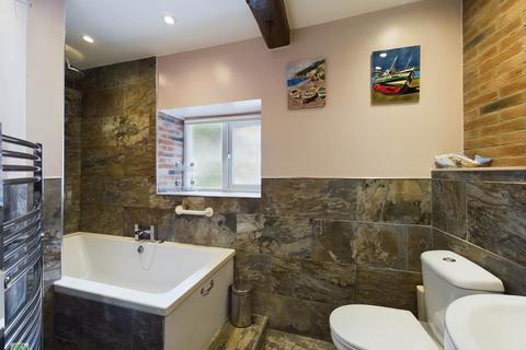 Colona West Looe Hill, West Looe, Looe, PL13 2HQ