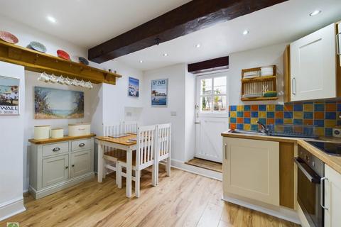 Colona West Looe Hill, West Looe, Looe, PL13 2HQ