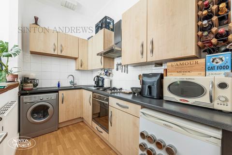 1 bedroom flat for sale, Woodville Gardens, Ealing, W5