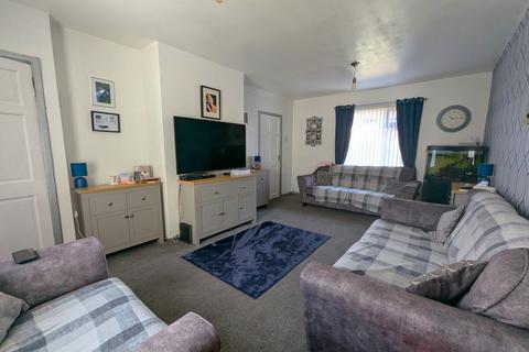 3 bedroom end of terrace house for sale, Ampleforth Road, Middlesbrough, North Yorkshire, TS3