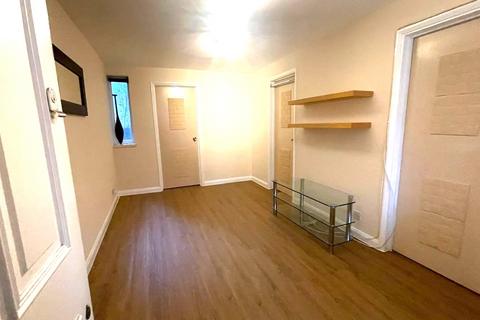 Studio for sale, Vaughan Road, Harrow