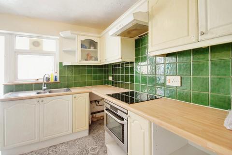 4 bedroom link detached house to rent, Ratcliffe Close, Uxbridge UB8