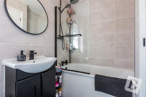 29 Fairbank Close, Ongar, CM5 9HX