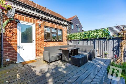 2 bedroom terraced house for sale, Fairbank Close, Ongar, Essex, CM5