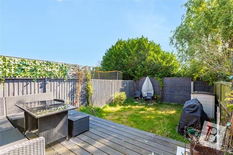 29 Fairbank Close, Ongar, CM5 9HX