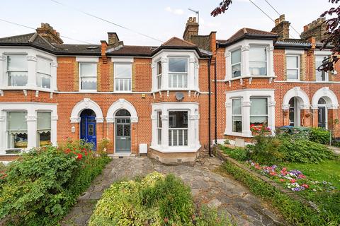 4 bedroom terraced house for sale, Crookston Road, London