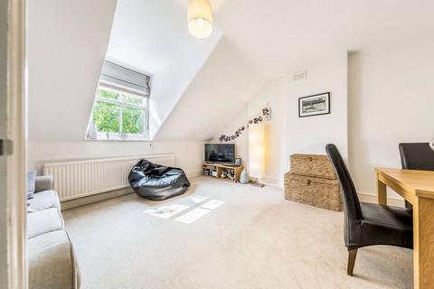 1 bedroom flat to rent, Boundaries Road, Balham, London, SW12