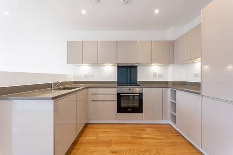1 bedroom flat to rent, Holman Drive, Ealing, Southall, UB2