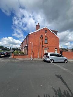 3 bedroom semi-detached house to rent, Campbell Street, Bolton