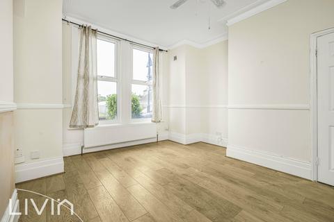 2 bedroom flat for sale, Crystal Palace SE19