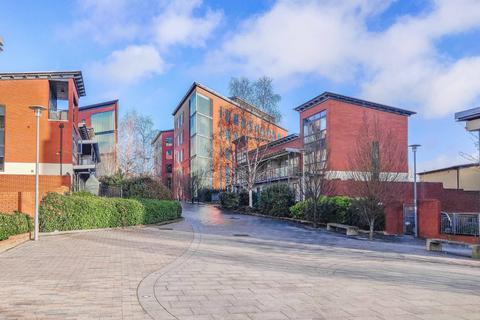 2 bedroom apartment for sale, Langley Walk, Birmingham, West Midlands, B15