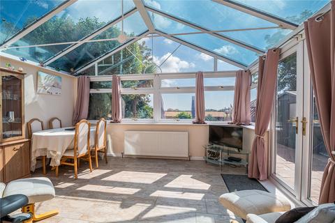 97 Alexandra Road, Great Wakering, Southend-on-sea, SS3 0GX