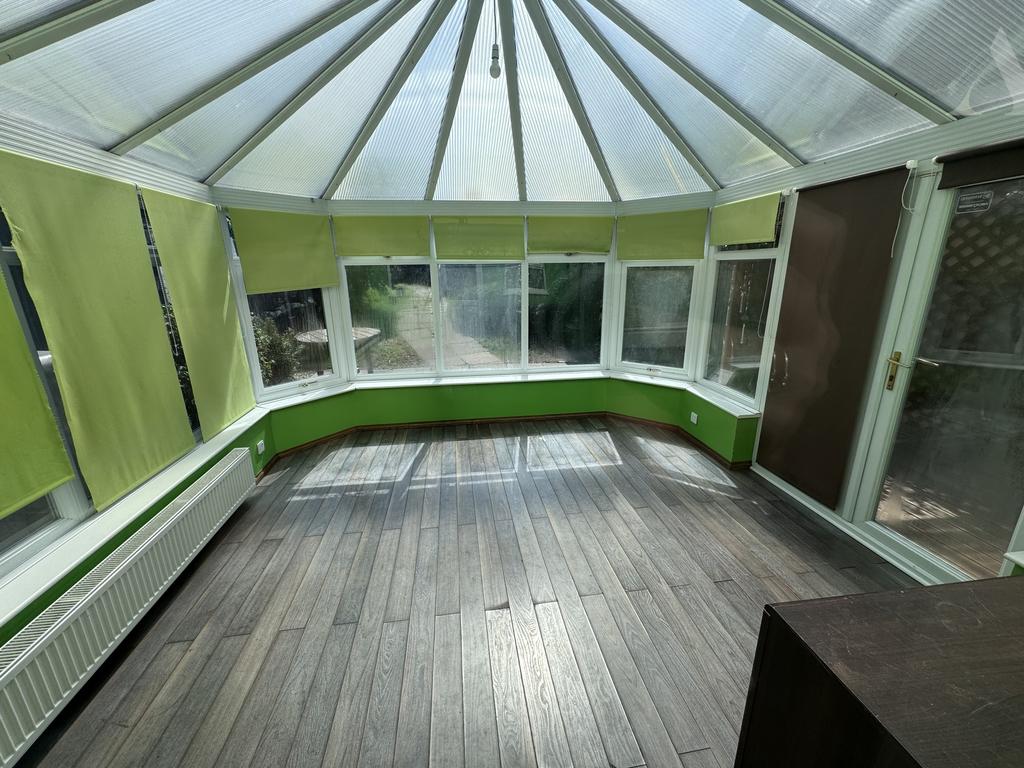 27 plowden Road conservatory