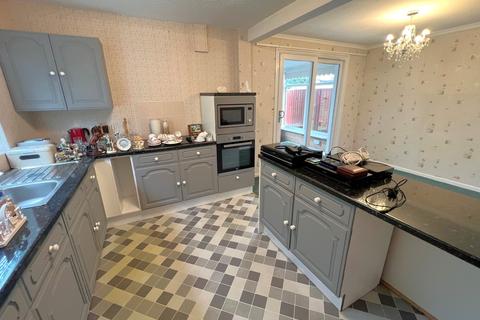 3 bedroom semi-detached house for sale, Manor Road, Fleetwood FY7