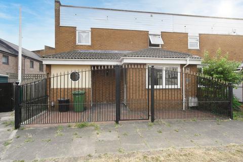 54 Myrtle Road, Romford, RM3 8XS
