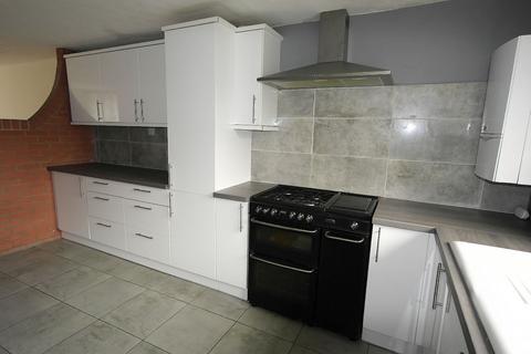 54 Myrtle Road, Romford, RM3 8XS