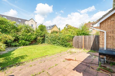 16 Lavender Close, Bromley, BR2 9TG